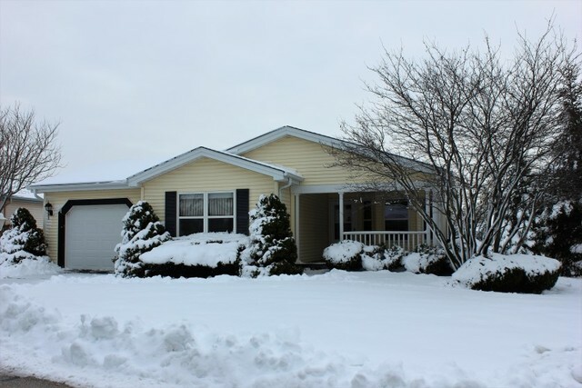 Property Photo:  1217 Pinto Lane  IL 60030 