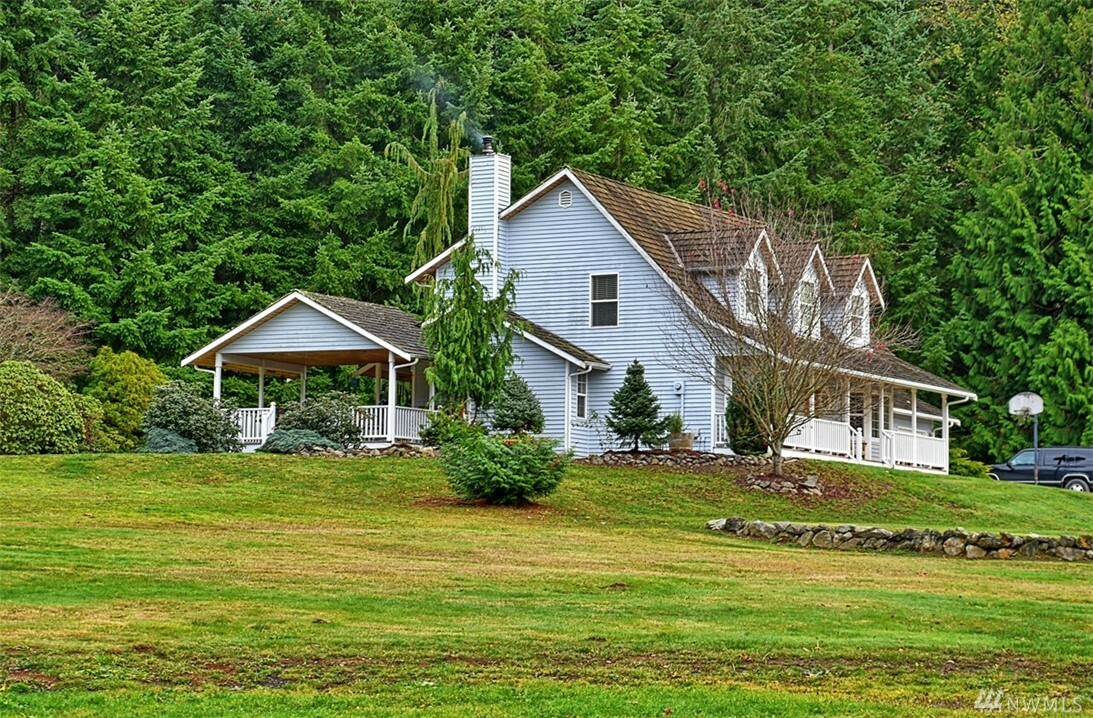 Property Photo: 18515 75th Ave NW WA 98292