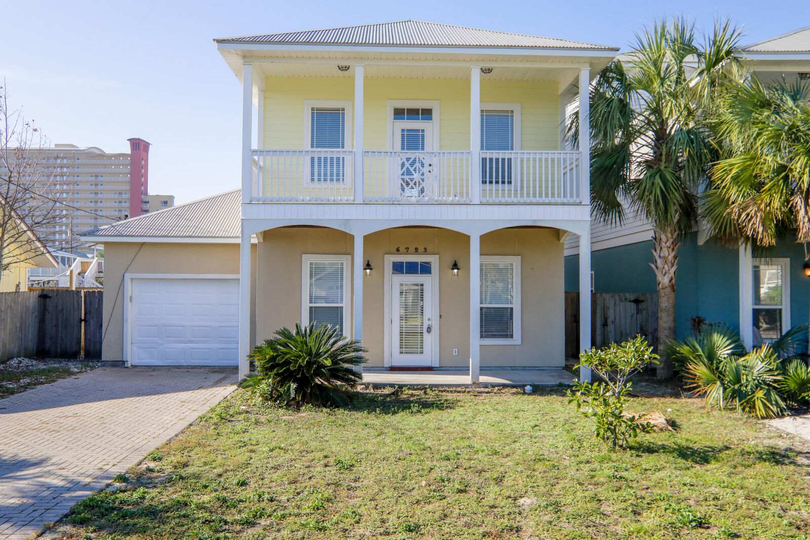 Property Photo: 6723 Sunset Avenue FL 32408
