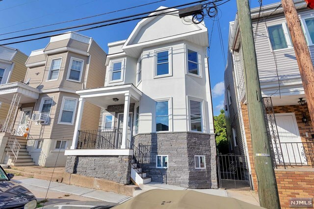 Property Photo:  215 Wilson Avenue 1  NJ 07032 