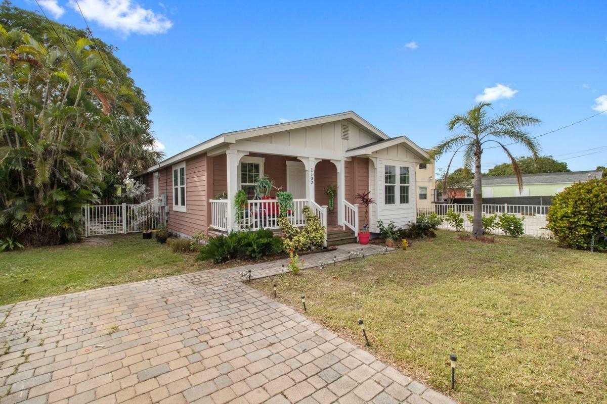 Property Photo:  1102 19th Street  FL 33407 