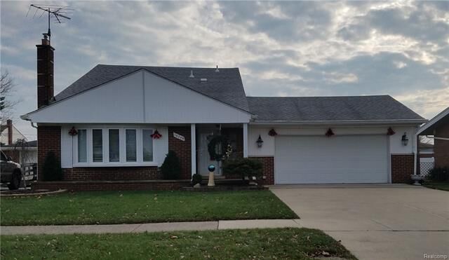 Property Photo:  14045 Huntington Street  MI 48193 