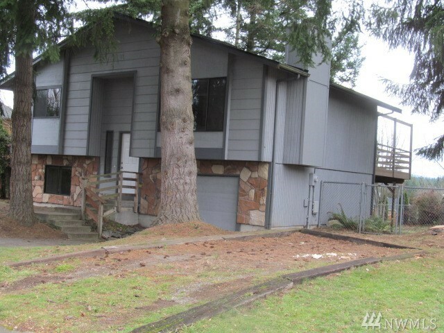 Property Photo:  21112 127th Place SE  WA 98031 