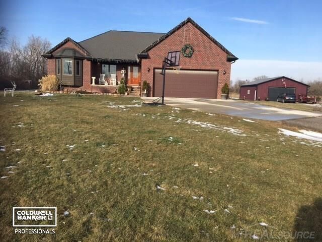 Property Photo: 9160 Meskill MI 48063