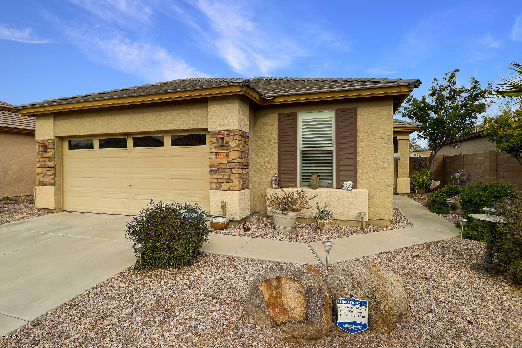 Property Photo:  25076 W Dove Circle  AZ 85326 