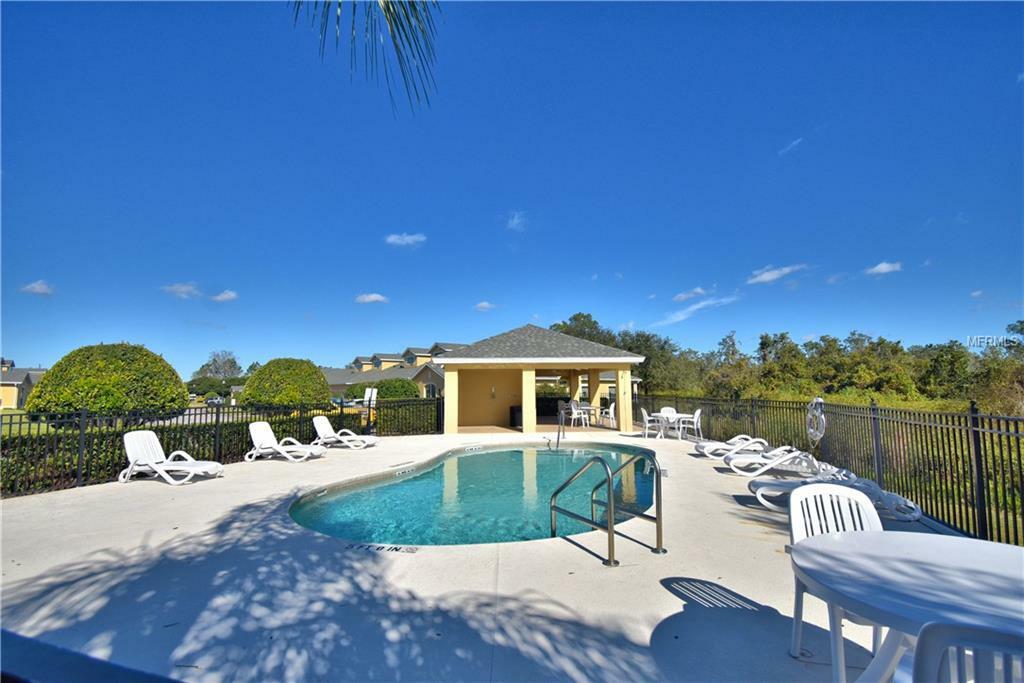 Property Photo:  2618 Rutledge Court  FL 33884 