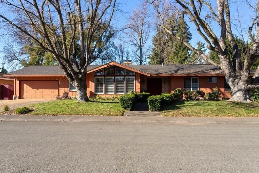 Property Photo: 1021 Jacob Lane CA 95608