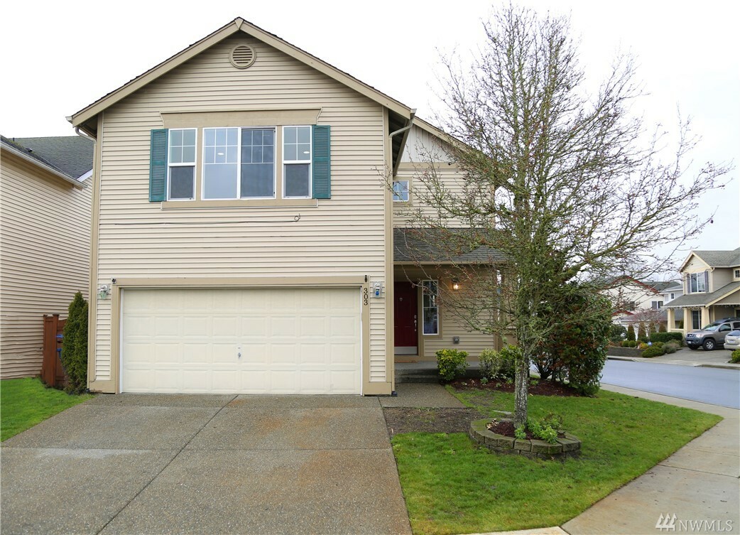 Property Photo:  303 Kirkland Place SE  WA 98056 