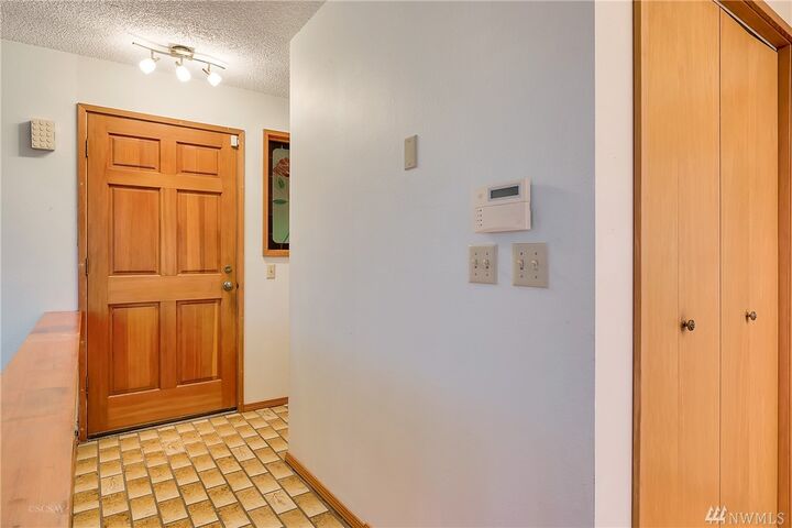 Property Photo: 4372 Frances Ave WA 98226