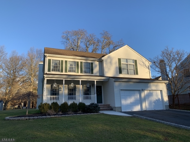 Property Photo:  26 Hoagland Ct  NJ 08807 