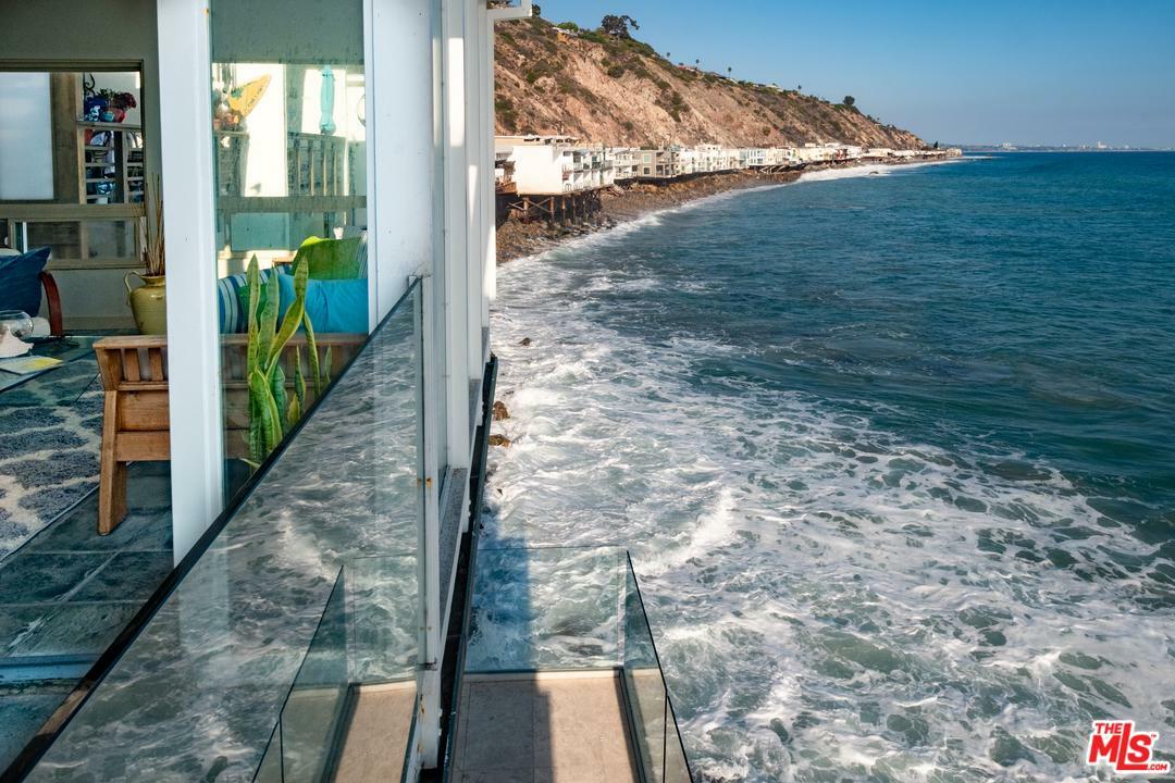Property Photo: 20718 Pacific Coast Hwy 4 CA 90265