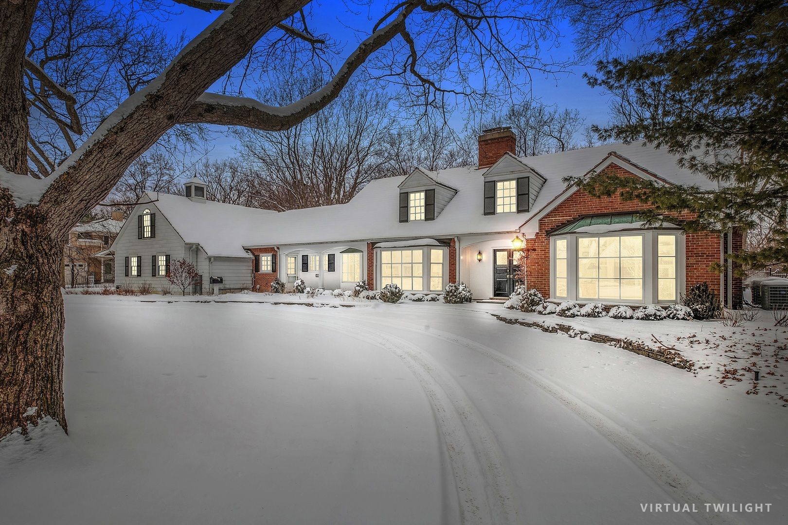 Property Photo:  32 Meadowview Drive  IL 60093 