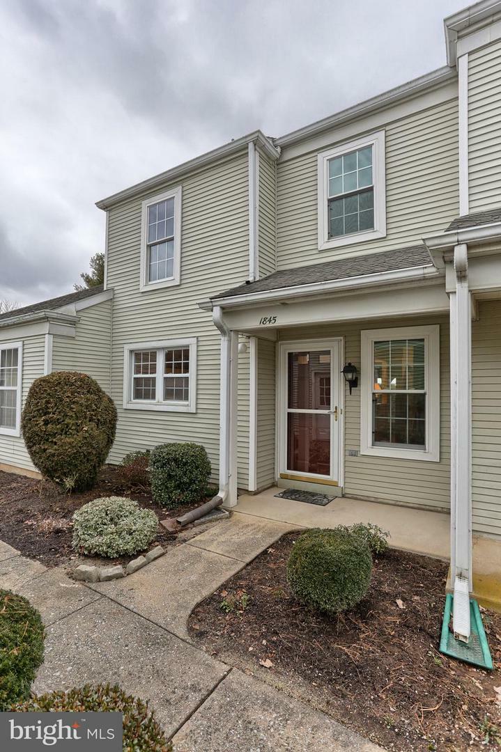 Property Photo: 1845 Wexford Road PA 17078