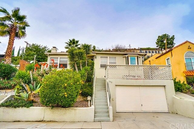 Property Photo:  252 Hampden Terrace  CA 91801 