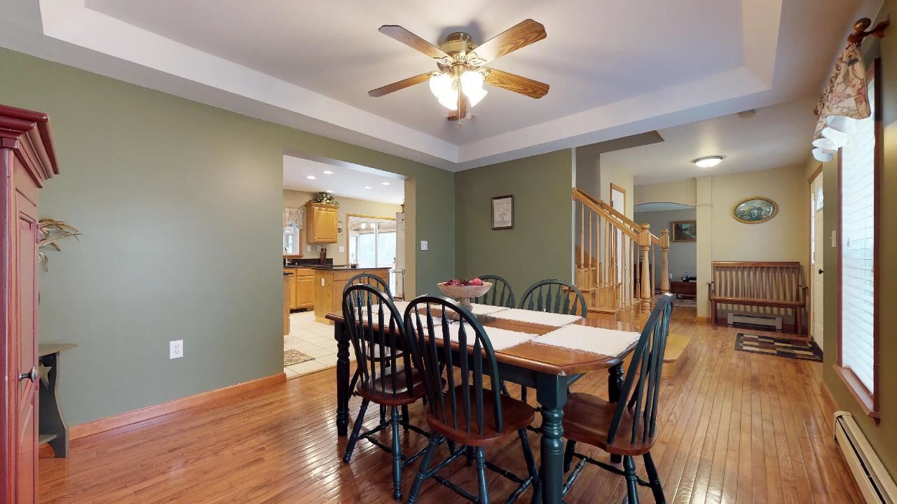 Property Photo: 26 Red Oak Drive NH 03431