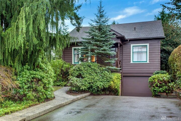 3221 NE 89th St  Seattle WA 98115 photo