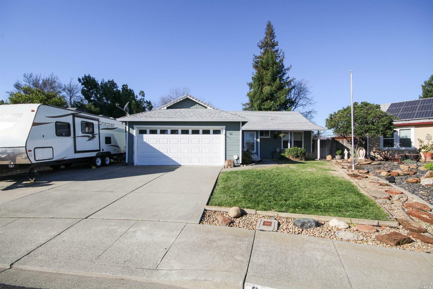 Property Photo:  301 Temple Drive  CA 95687 