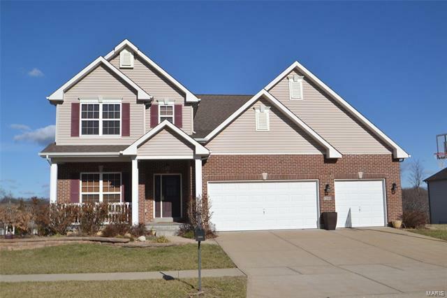 Property Photo: 1300 Birch Meadow Drive 63049