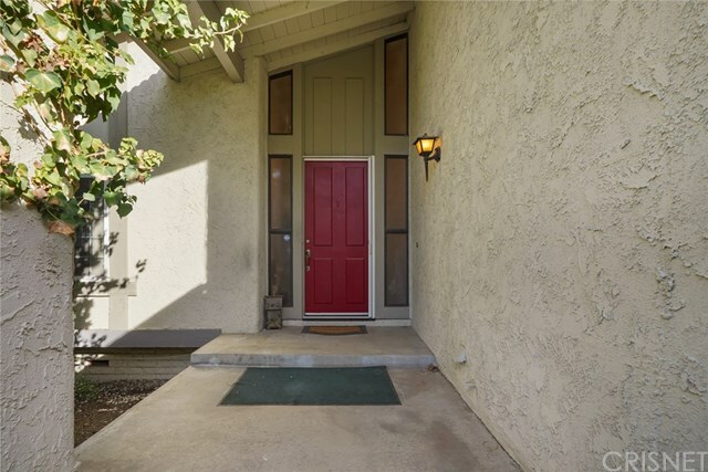 Property Photo:  19429 Singing Hills Drive  CA 91326 