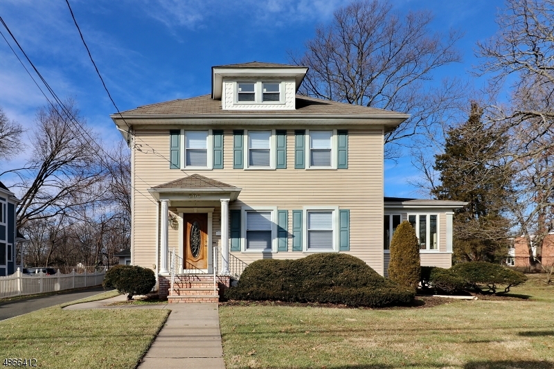 Property Photo:  306 Walnut Ave  NJ 07016 