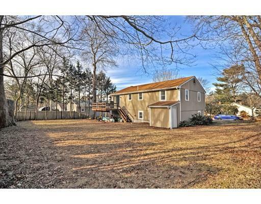 Property Photo: 7 N Lakeview Rd MA 02766