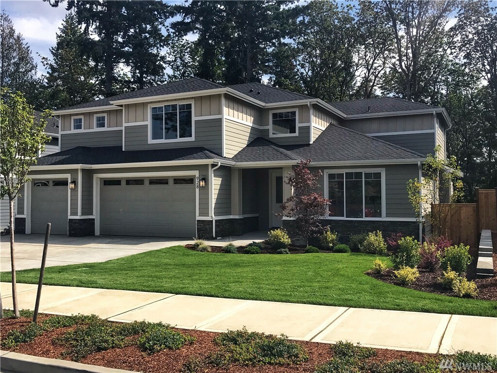 Property Photo: 928 10th Pl NW Place NW WA 98027