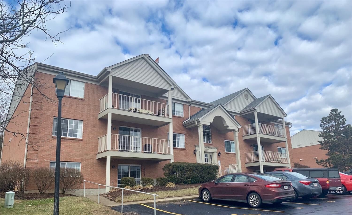 Property Photo:  3543 Jessup Road 2B  OH 45239