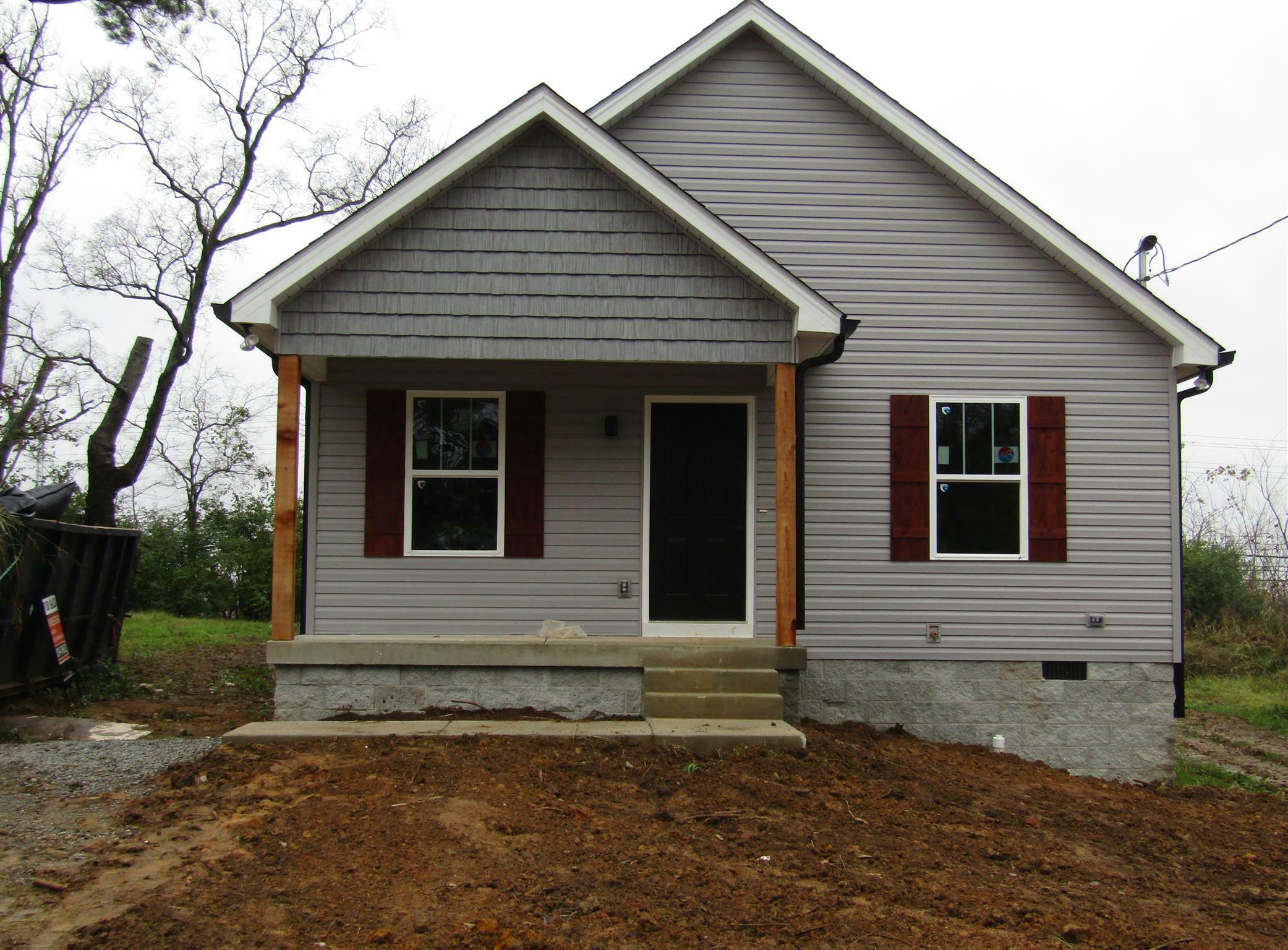 Property Photo:  812 Liggett Ave.  TN 37091 