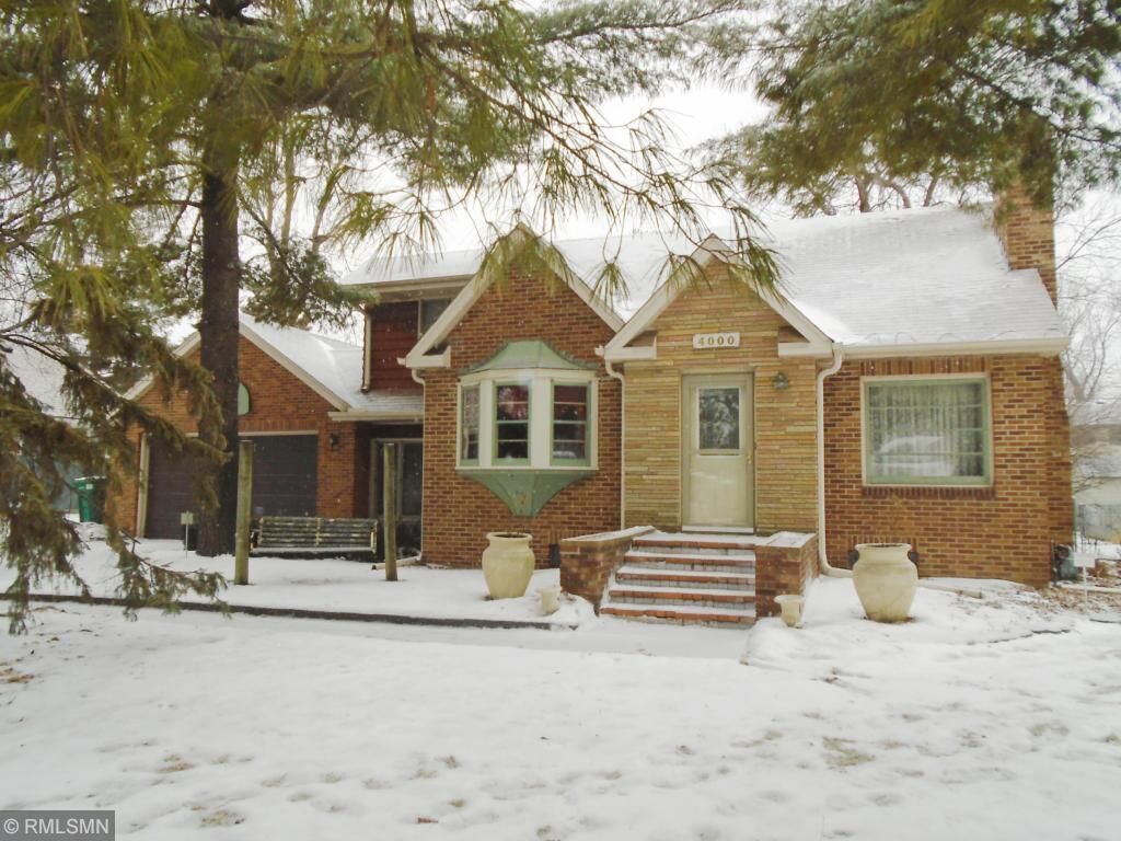 Property Photo: 4000 Fordham Drive NE MN 55421