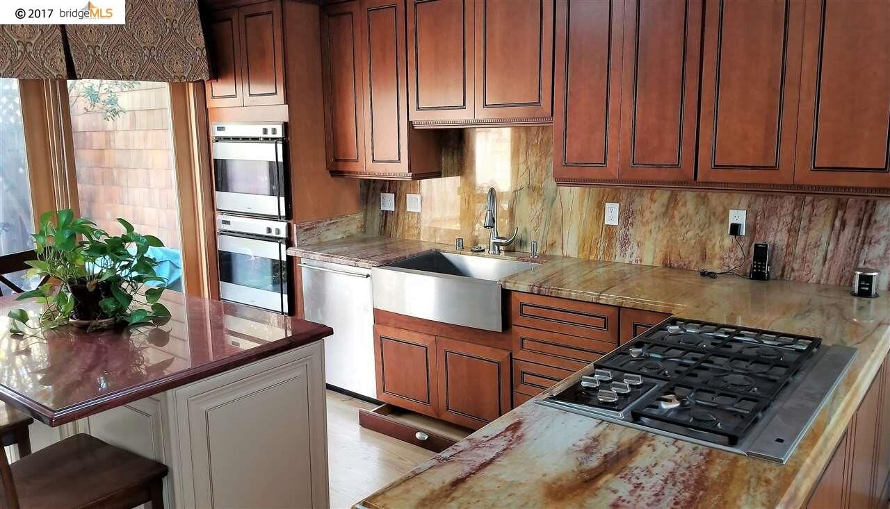 Property Photo:  61 Sereno Cir  CA 94619 