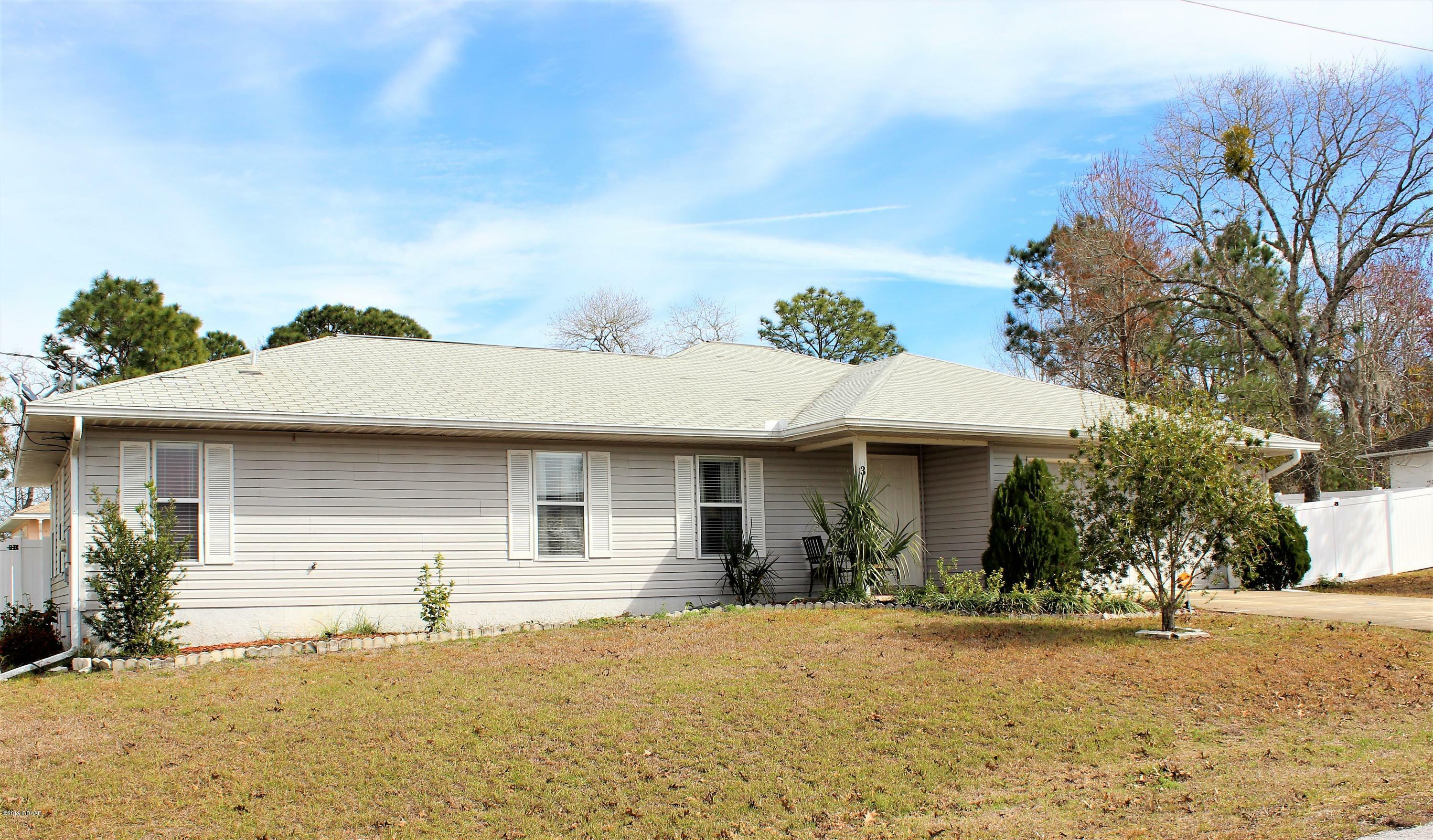 Property Photo:  3 Hemlock Cir Court  FL 34472 