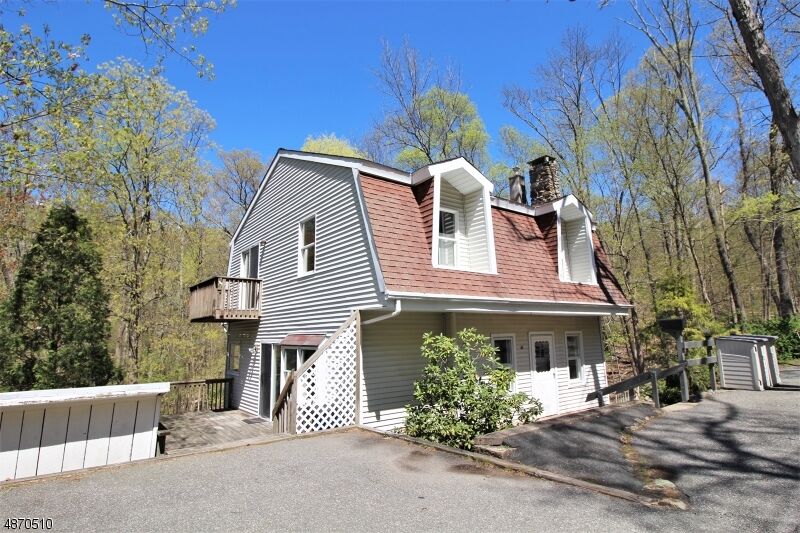 Property Photo:  18 Vans Dr  NJ 07834 