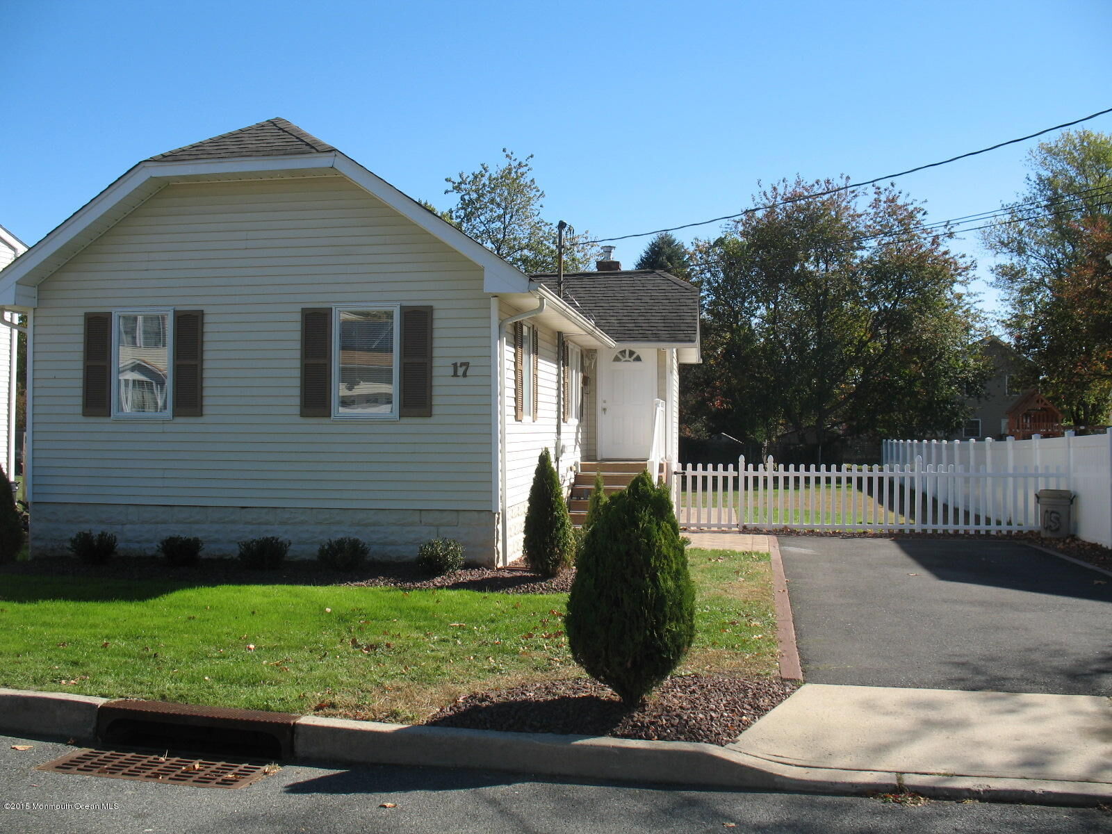 Property Photo:  17 Gaston Street  NJ 07747 