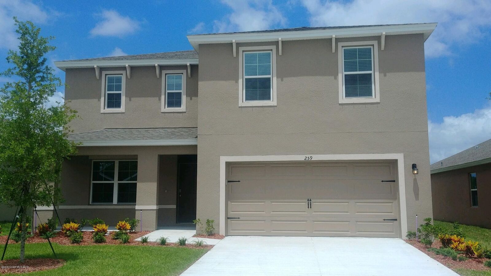 Property Photo: 259 Forest Trace Circle FL 32780