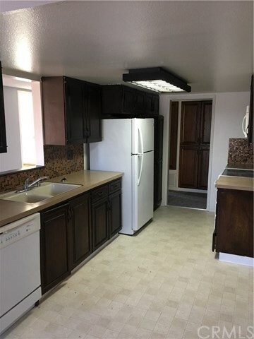 Property Photo:  605 Redondo 401  CA 90814 