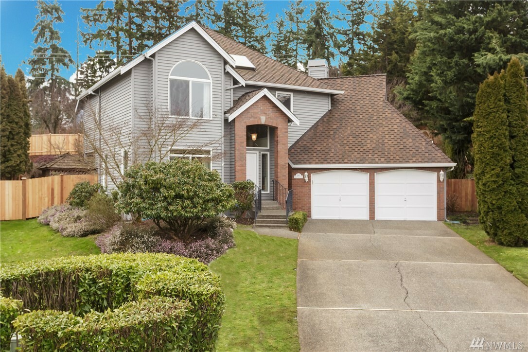 Property Photo:  2142 24th St SE  WA 98372 