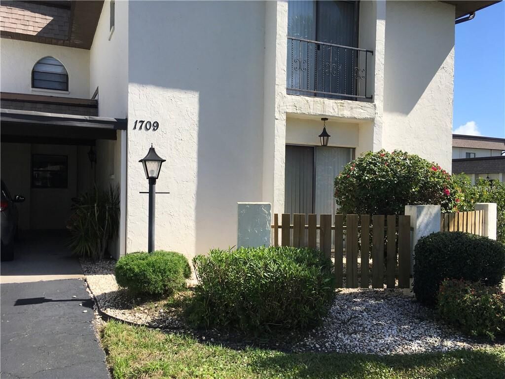 Property Photo:  1709 Bonitas Circle 1734-B  FL 34293 