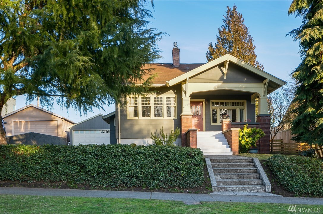 Property Photo: 6518 16th Ave NW WA 98117