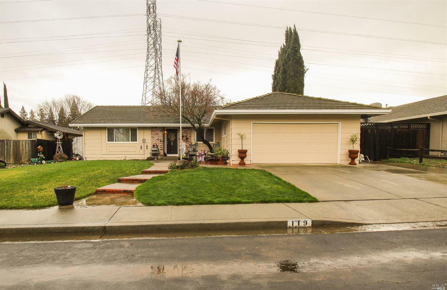 119 Seneca Way  Vacaville CA 95688 photo