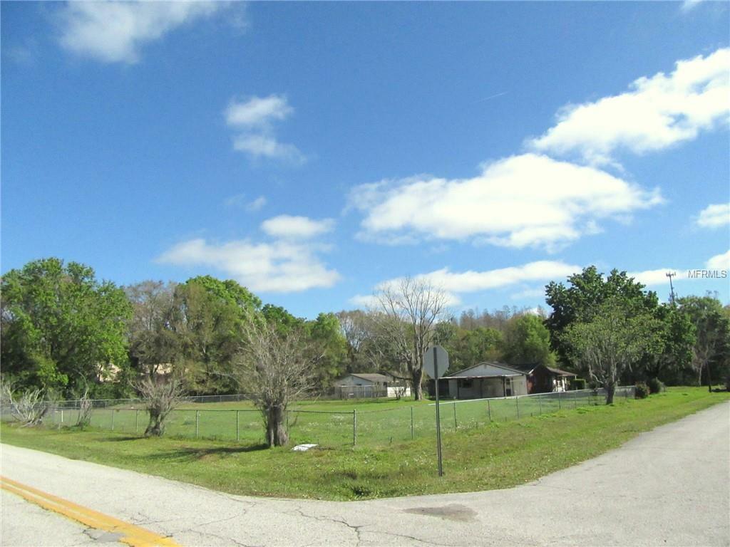 Property Photo:  5709 Happy Tails Lane  FL 33558 