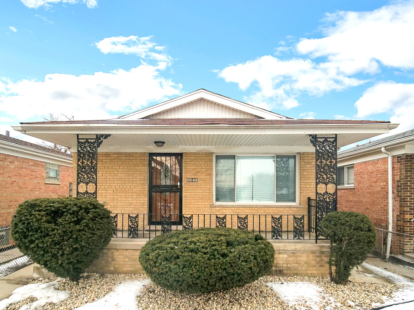 Property Photo:  9543 S La Salle Street  IL 60628 