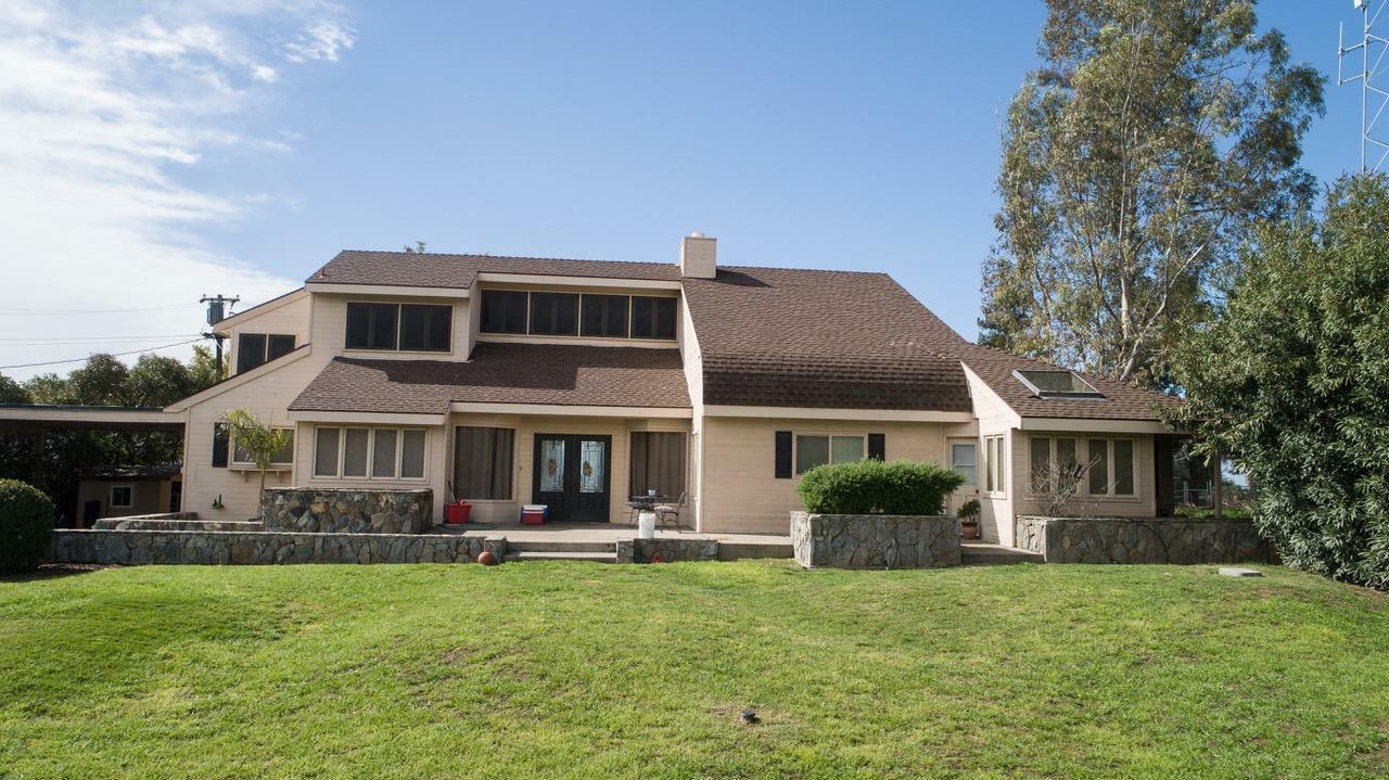 Property Photo:  1063 Highland Drive  CA 93257 