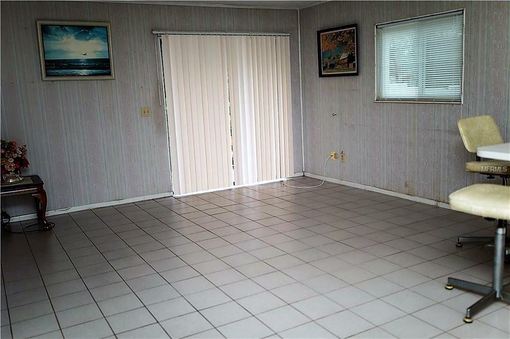 Property Photo:  721 Raven Avenue  FL 32750 