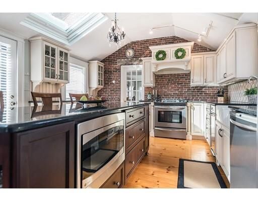 Property Photo:  8 Marland St  MA 01810 