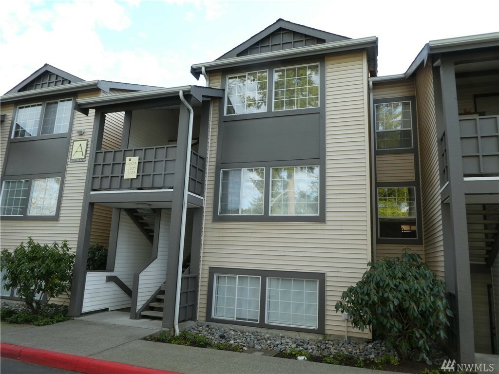 Property Photo:  26205 116th Ave SE A303  WA 98030 