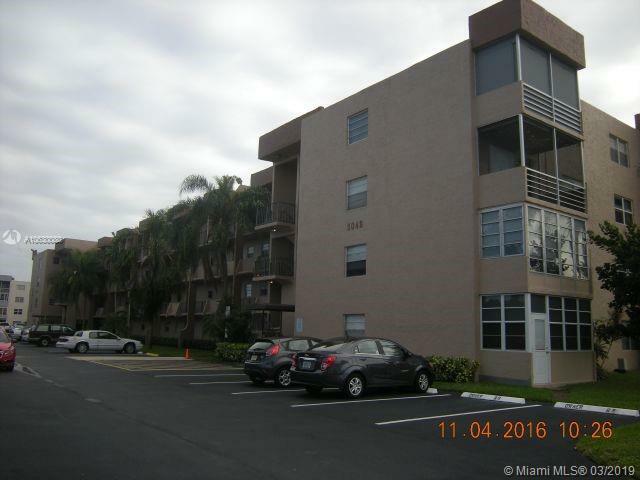 Property Photo: 3048 E Sunrise Lakes Dr E 316 FL 33322