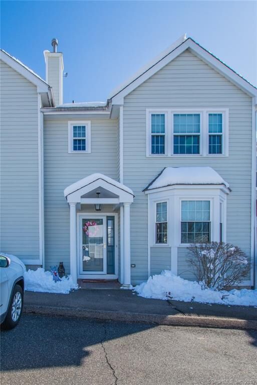 Property Photo:  5 Cypress Lane 2  CT 06492 