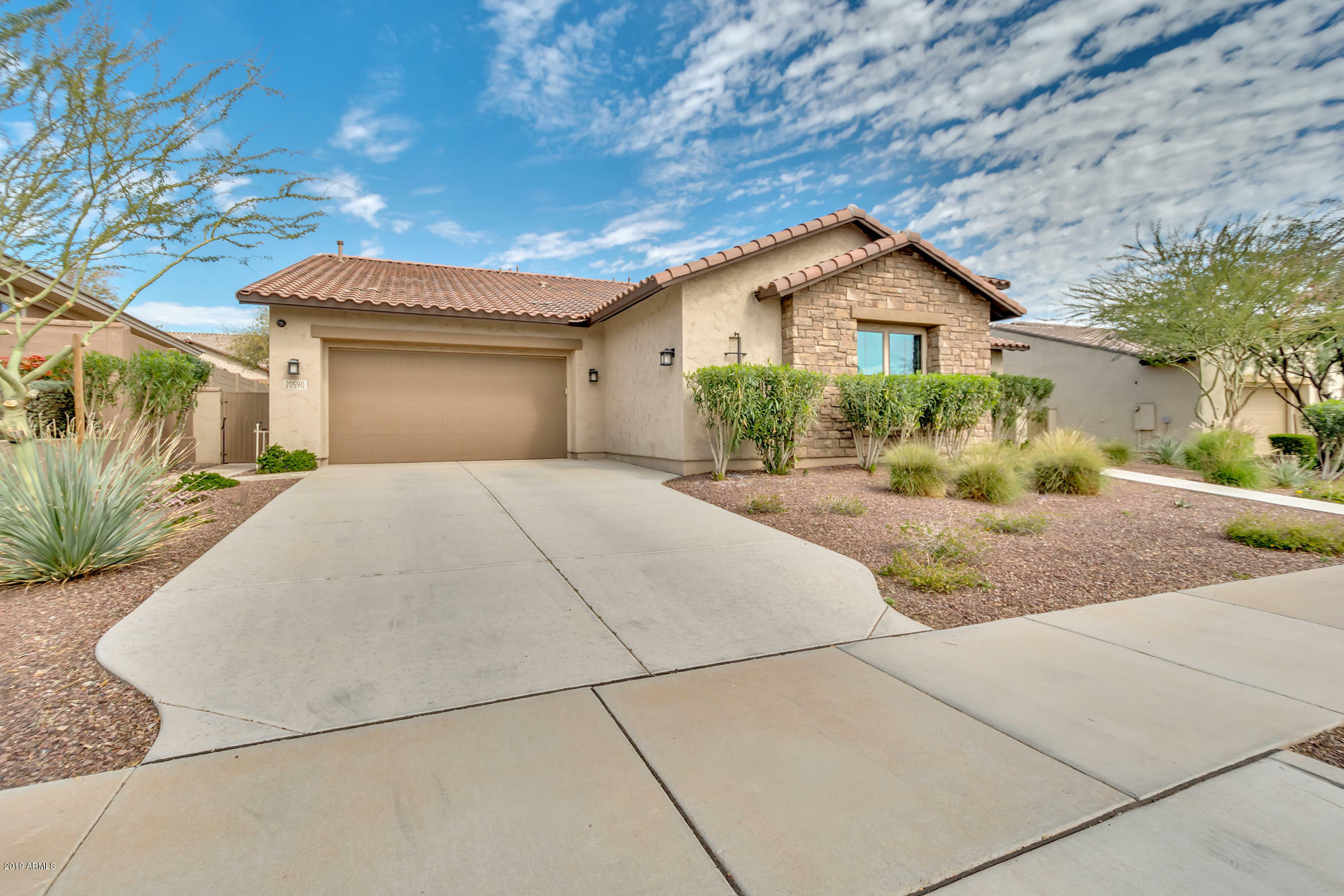 Property Photo:  20590 W Western Drive  AZ 85396 