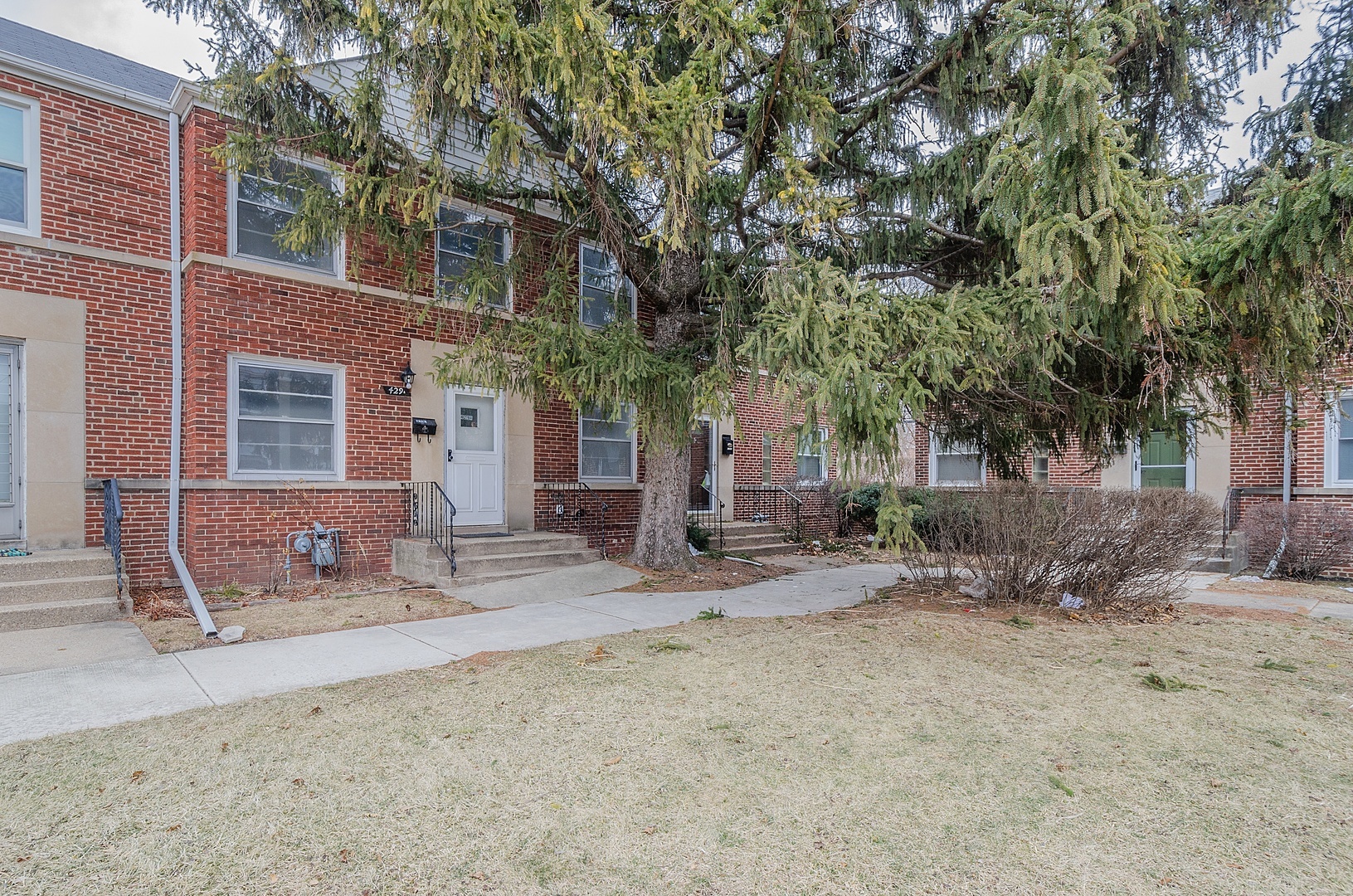 Property Photo: 429 Dodge Avenue A IL 60202