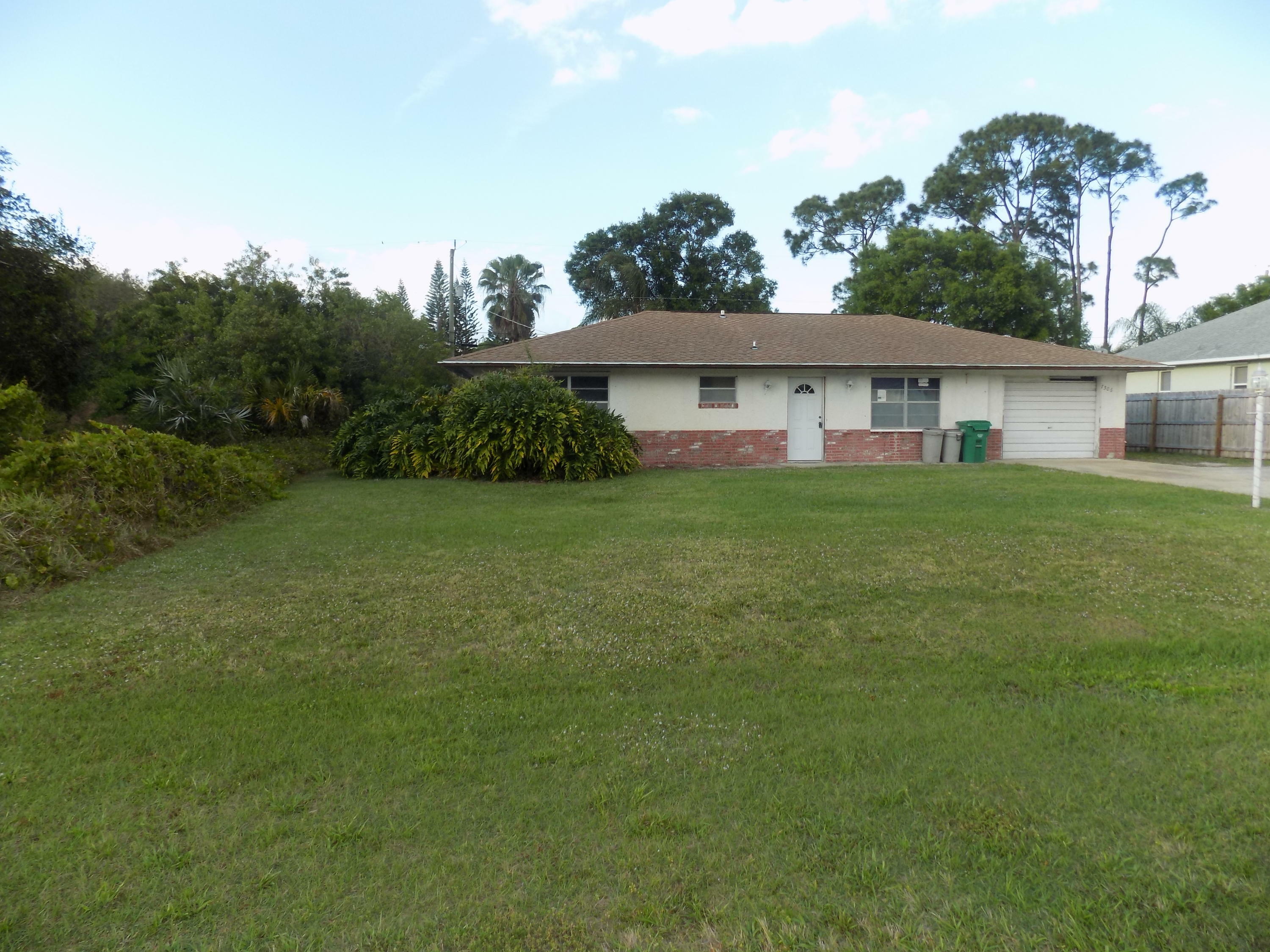 Property Photo:  7506 Brookline Avenue  FL 34951 